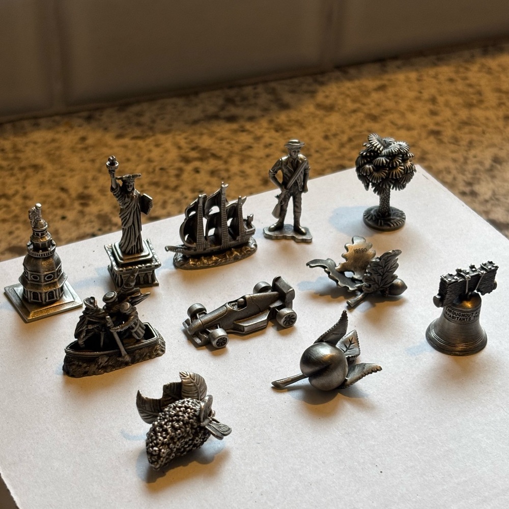 11 piece Pewter Hallmark Miniature Collectible Set - Picture 2 of 13